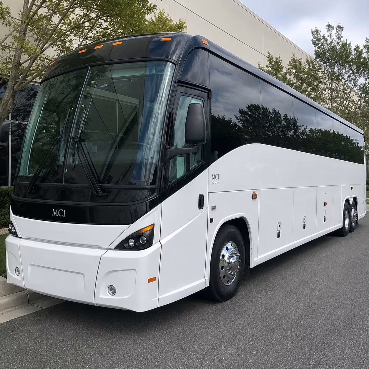 airport transfers and dignitary shuttles for livermore government travel